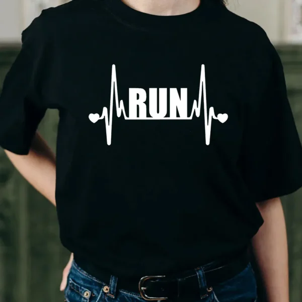 Running Heart Tshirt - Black 4